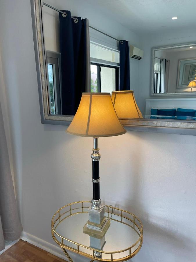 #6 Ferguson Rd - Townhouse Villa Nassau Eksteriør billede